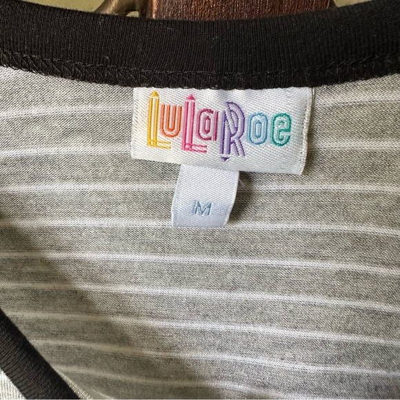 LuLaRoe Randy Baseball Tee Size Medium - Picture 3 of 4
